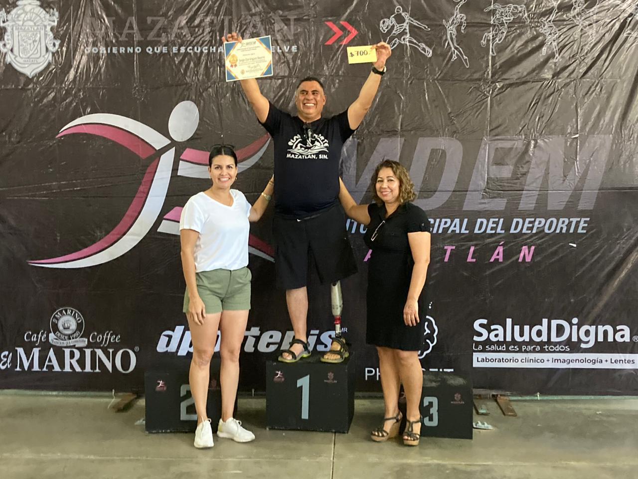 $!Reconocen a lo mejor de las puntuables de natación