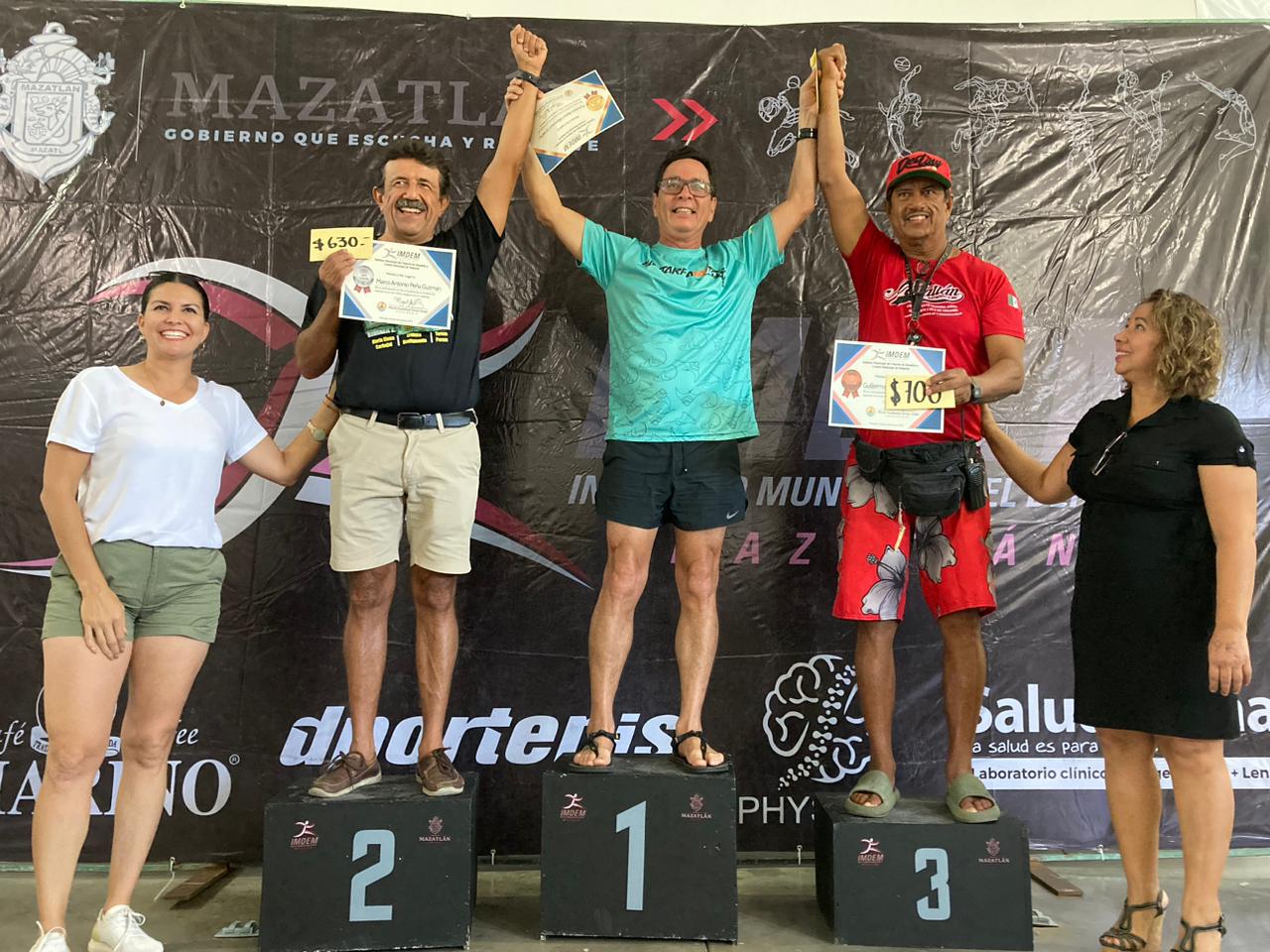 $!Reconocen a lo mejor de las puntuables de natación