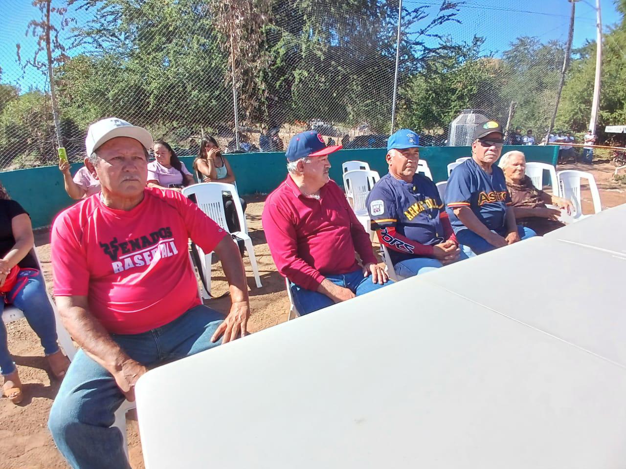$!Con homenaje a Félix Navarro inauguran la Liga Campesina de Segunda Fuerza Centro