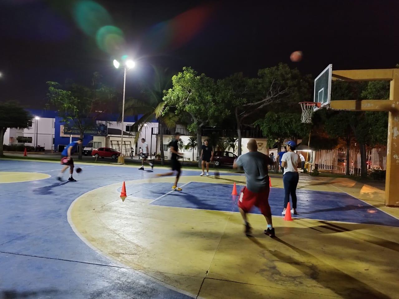 $!Completa Piratas Basketball otra semana de pretemporada