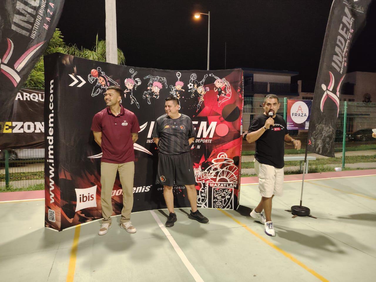 $!Inauguran Cuarta Edición de la Liga de Baloncesto Parque Lineal