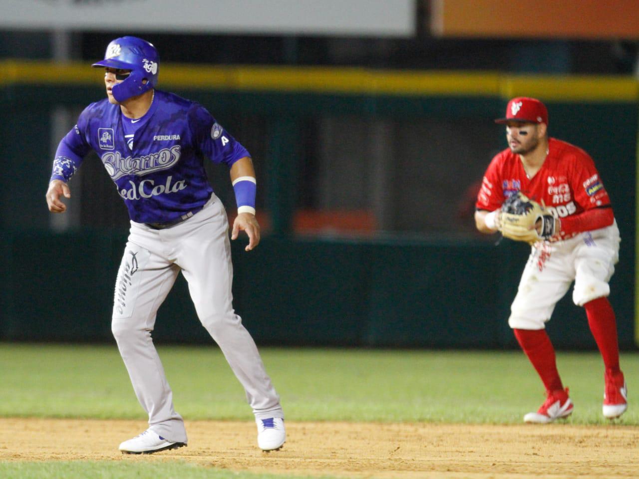 $!Falla relevo de Venados de Mazatlán y Charros de Jalisco iguala serie