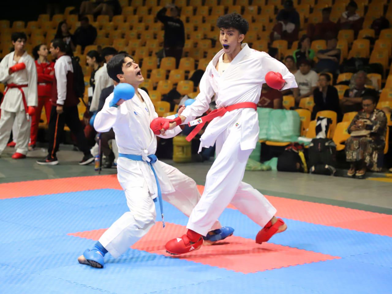 $!Finaliza Sinaloa con 22 pases a los Nacionales en karate do