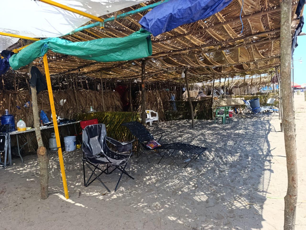 $!Con todo y hasta el perico: Fiestas del Mar de Las Cabras arrancan con tradición y seguridad