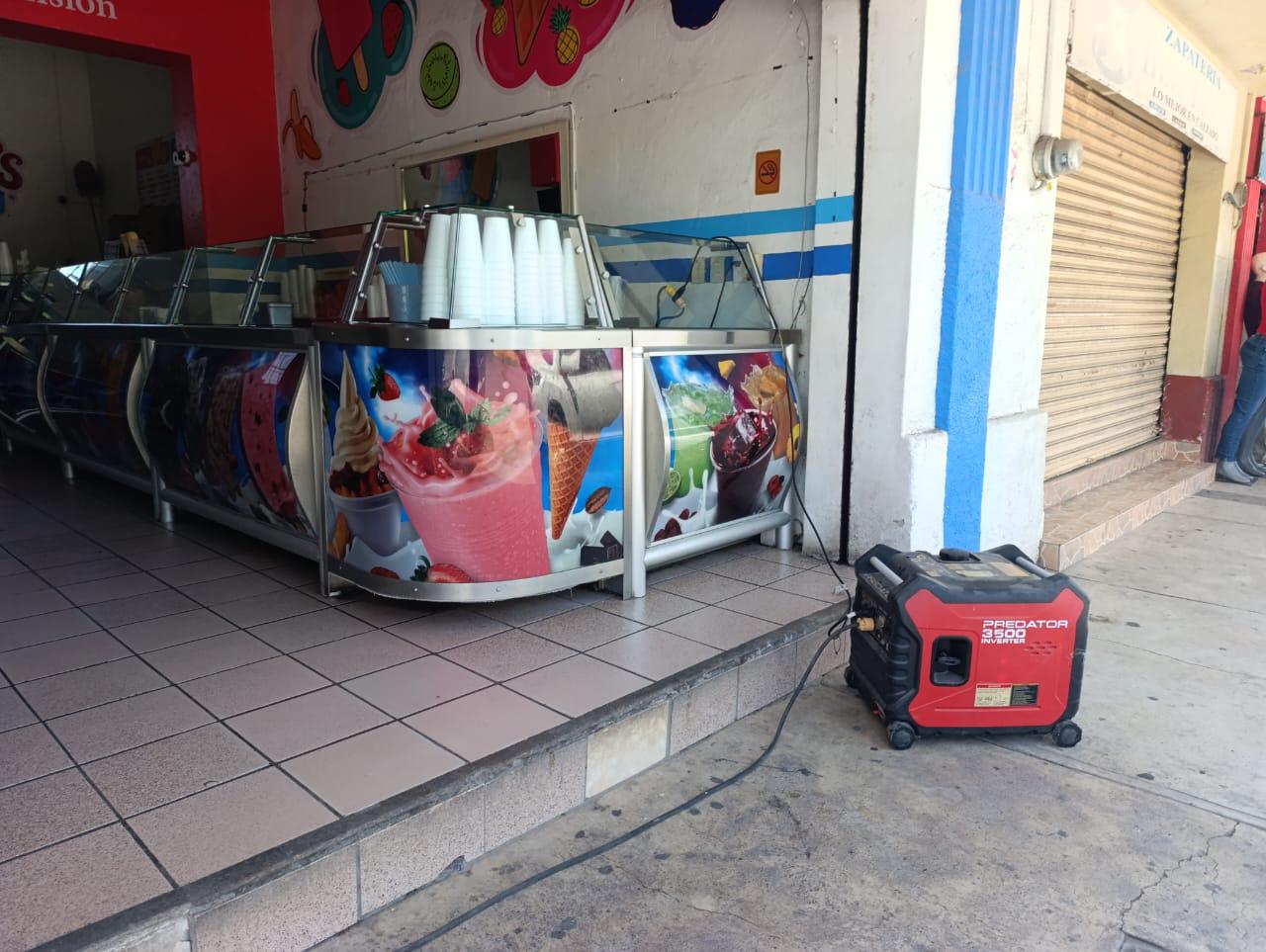 $!Actividades en Escuinapa se paralizan por falta de electricidad