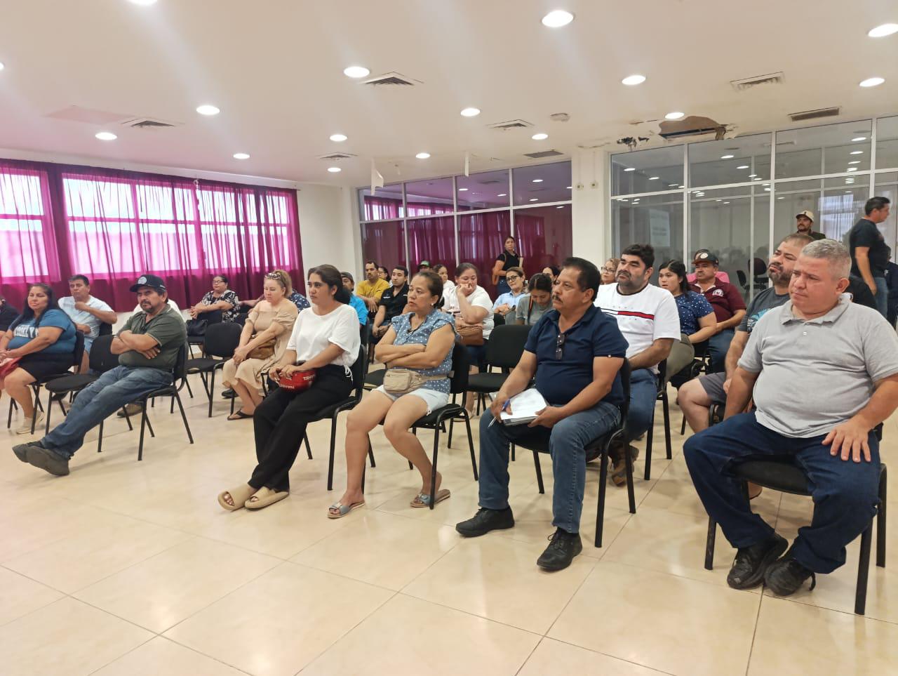 $!Buscan locatarios del Mercado Hidalgo, en Escuinapa, mejorar servicio y atraer más clientes