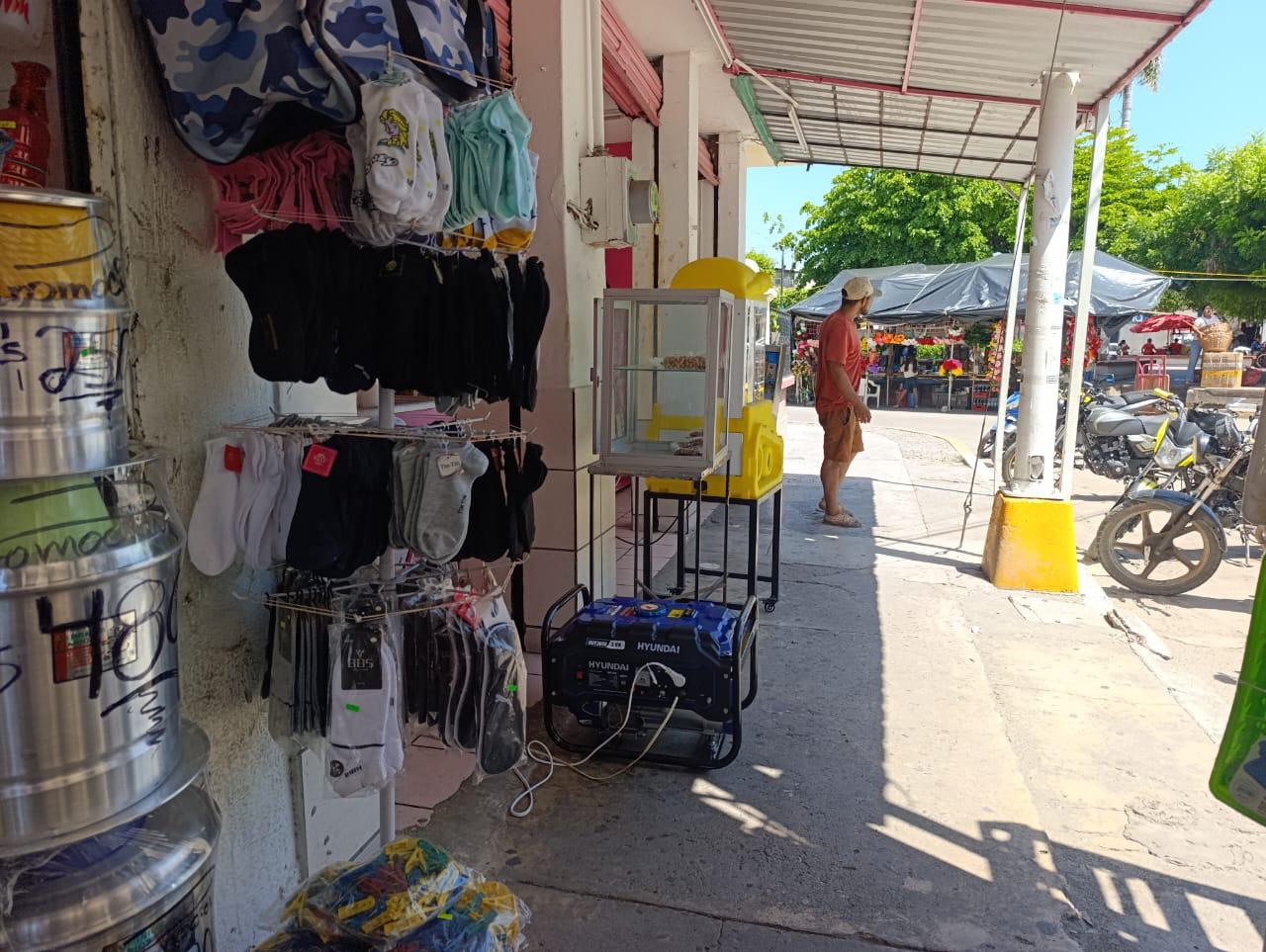 $!Actividades en Escuinapa se paralizan por falta de electricidad