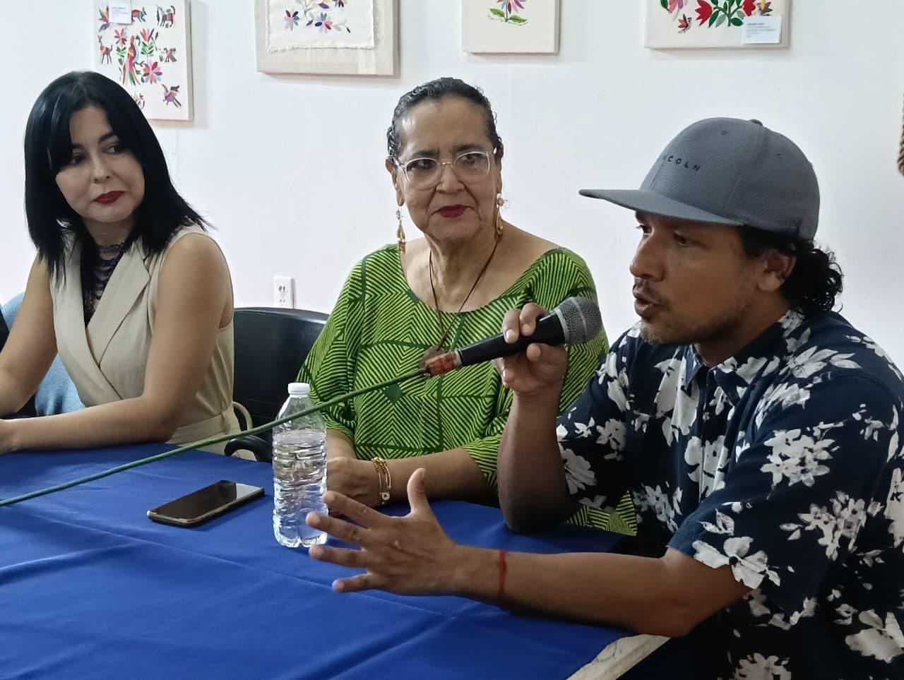 $!El artista plástico Juan Tunal sobre lo que se podrá encontrará en la exposición “Paraísos Perdidos, Paisajes Encontrados”.