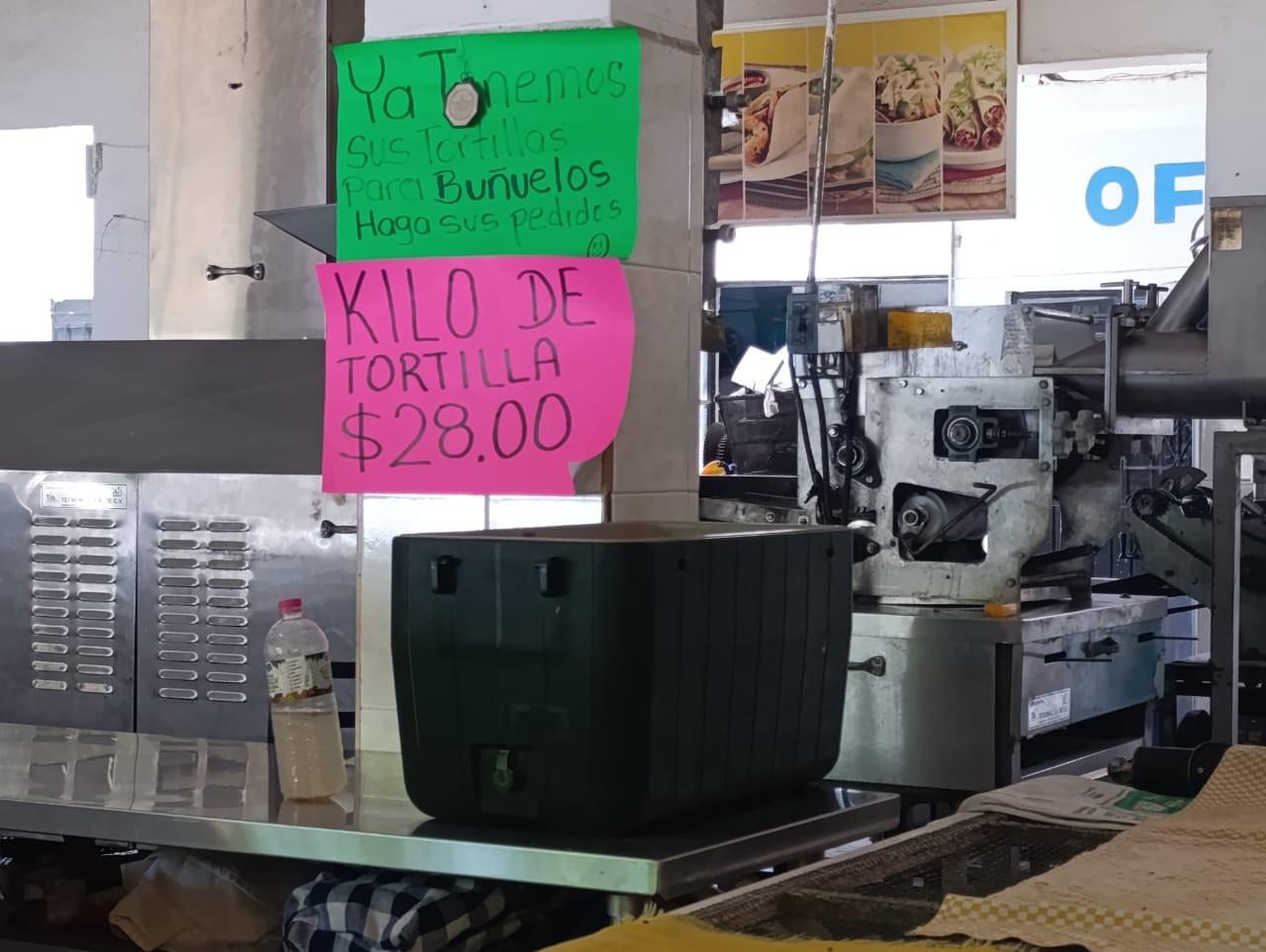 $!Actividades en Escuinapa se paralizan por falta de electricidad