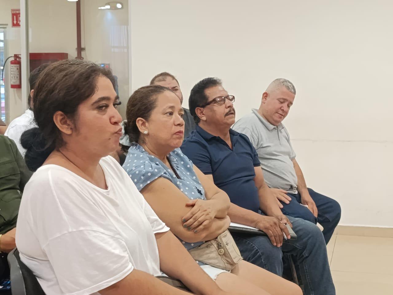 $!Buscan locatarios del Mercado Hidalgo, en Escuinapa, mejorar servicio y atraer más clientes