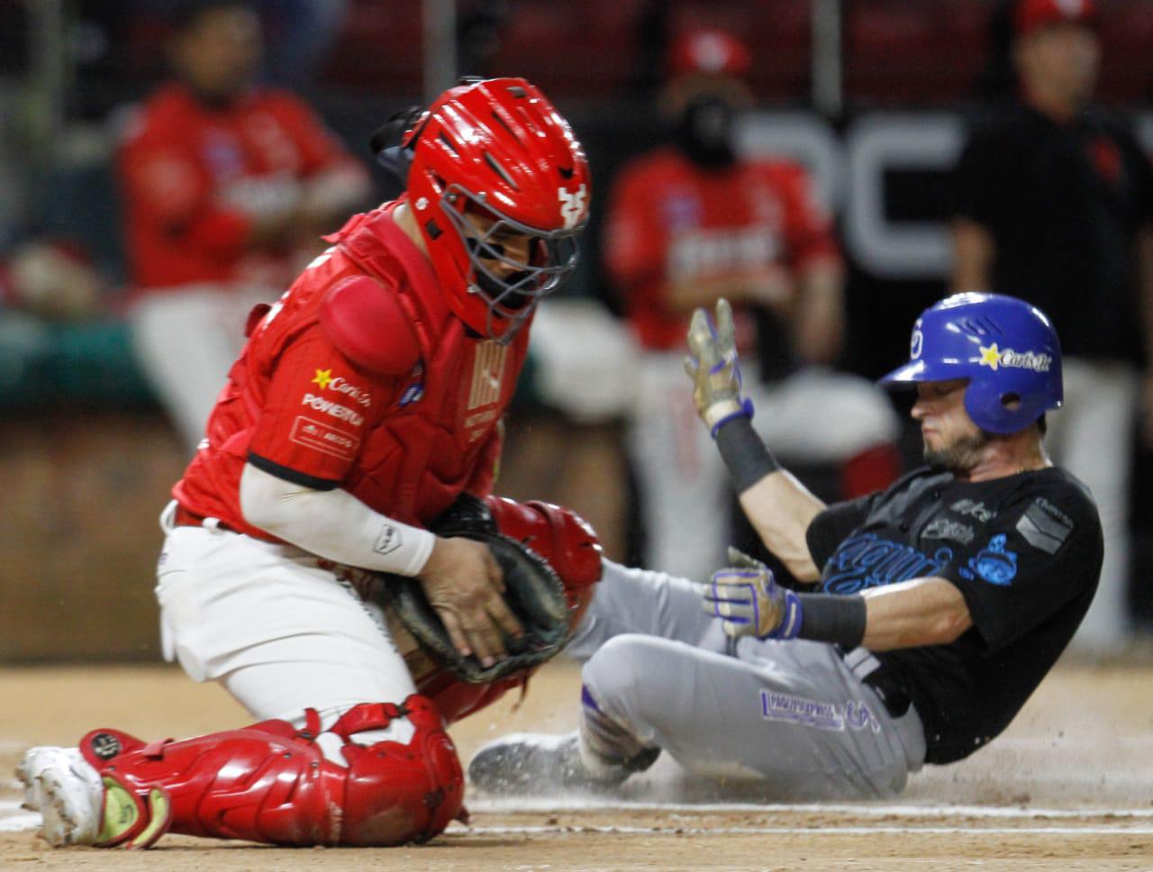 $!Venados de Mazatlán se guarda la escoba ante un intratable pitcheo de Yaquis de Obregón