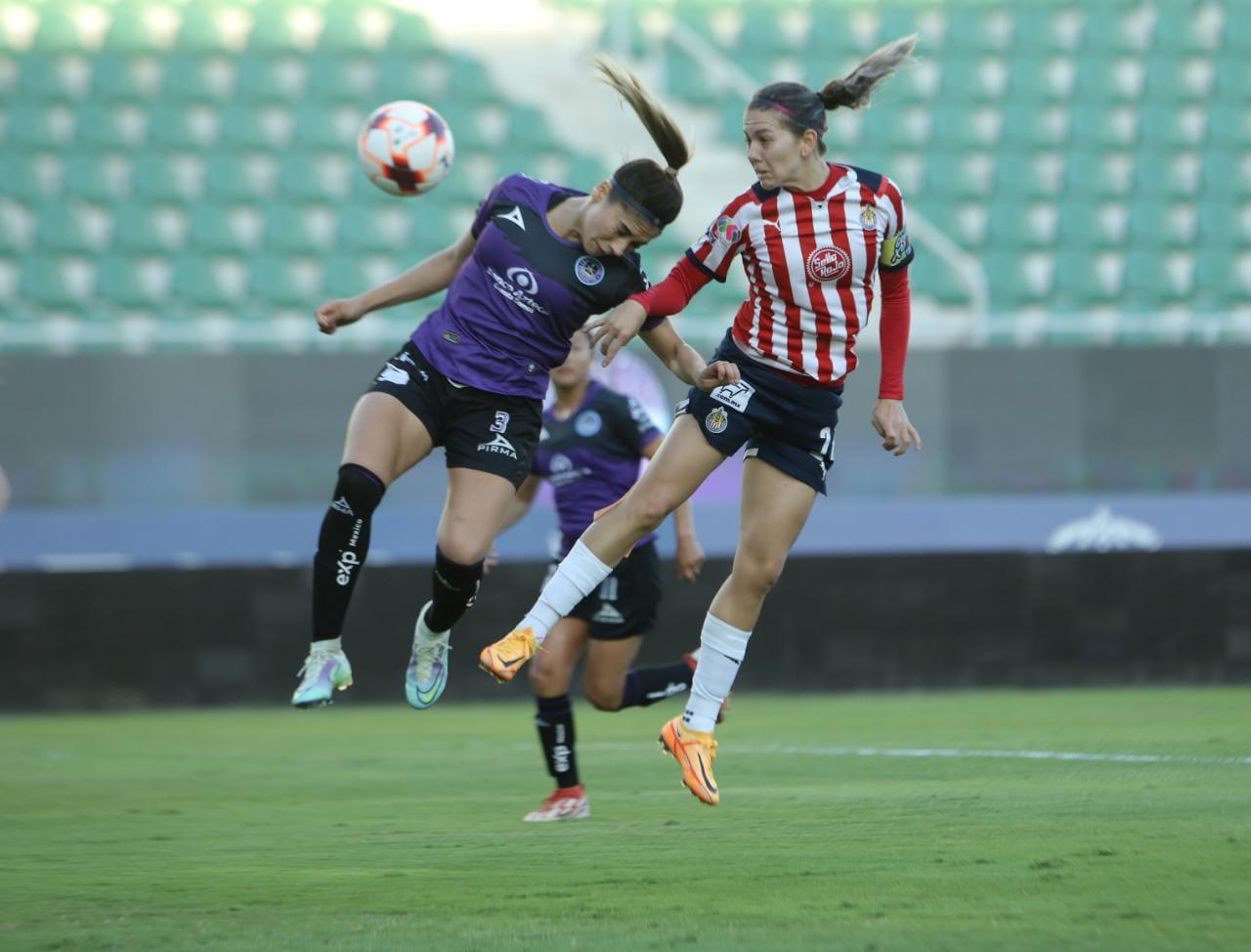 $!Mazatlán Femenil no puede sumar en casa ante Chivas