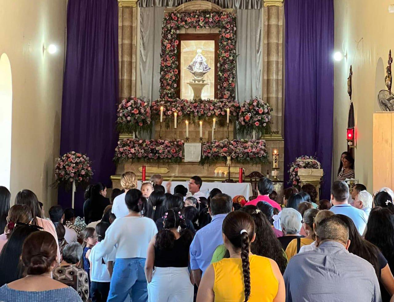$!En Matatán viven concurrida celebración de la Virgen de la Candelaria
