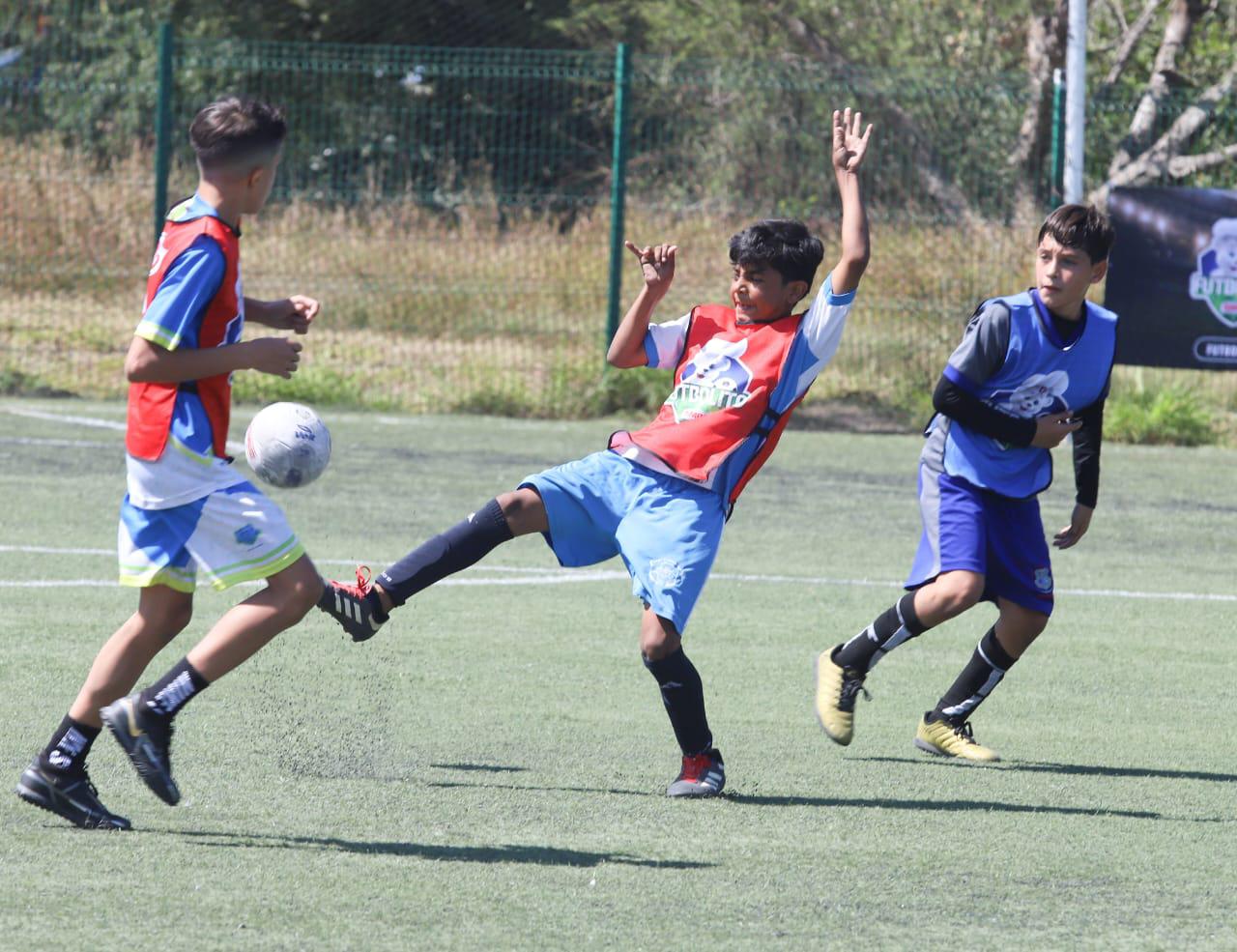 $!Lerdo de Tejada debuta con triunfo en Futbolito Bimbo