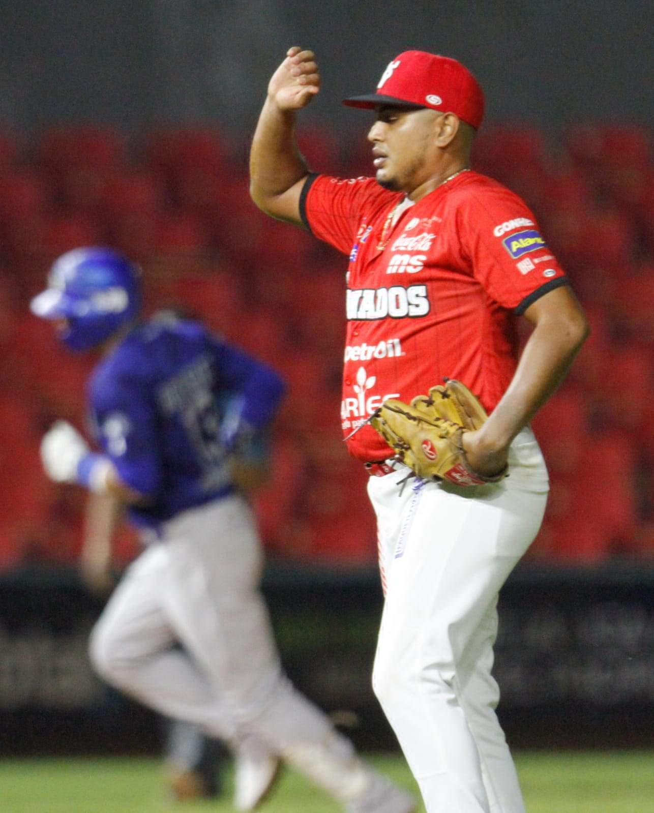 $!Falla relevo de Venados de Mazatlán y Charros de Jalisco iguala serie