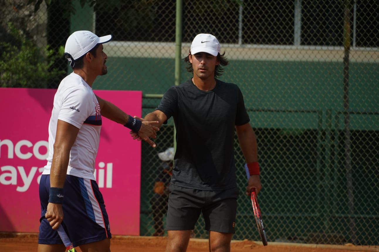 $!Cristian Rodríguez (Colombia) y Diego Hidalgo (Ecuador).