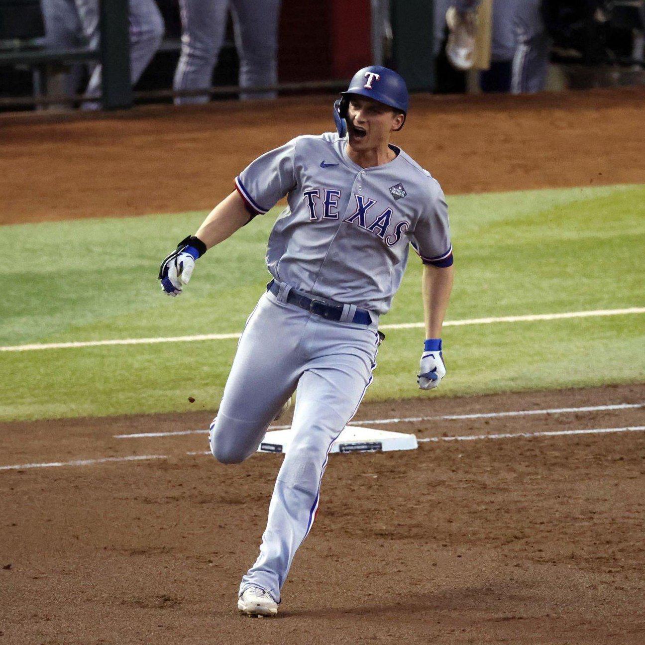 $!Rangers, a un triunfo de su primer título tras paliza sobre Diamondbacks