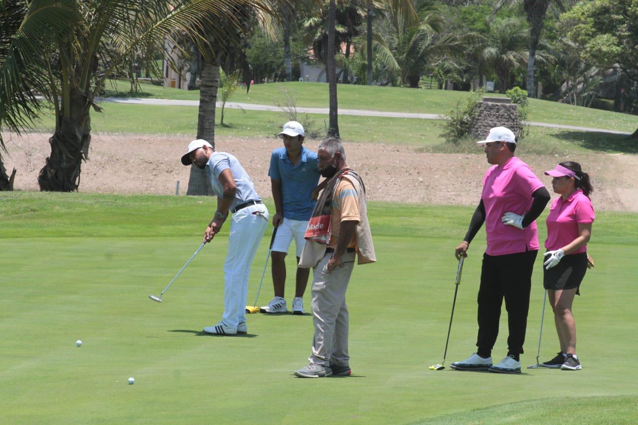 $!Los Higuera se llevan la corona del Torneo de Golf Alhma Medical Center