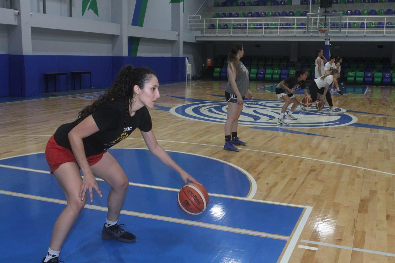 $!Las Plebes Basketball intensifican pretemporada