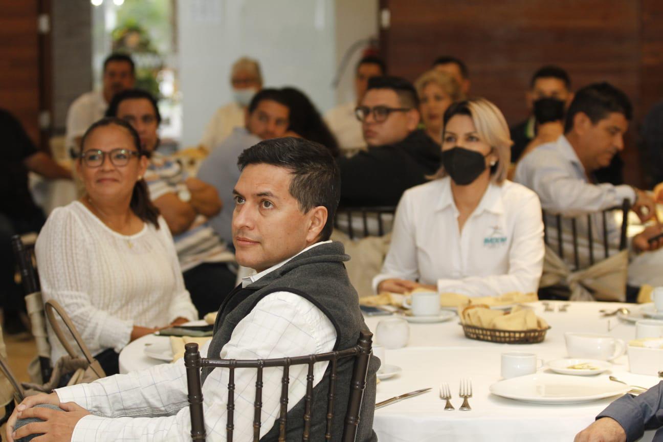 $!Entregan nombramientos a presidentes de comités deportivos de Mazatlán