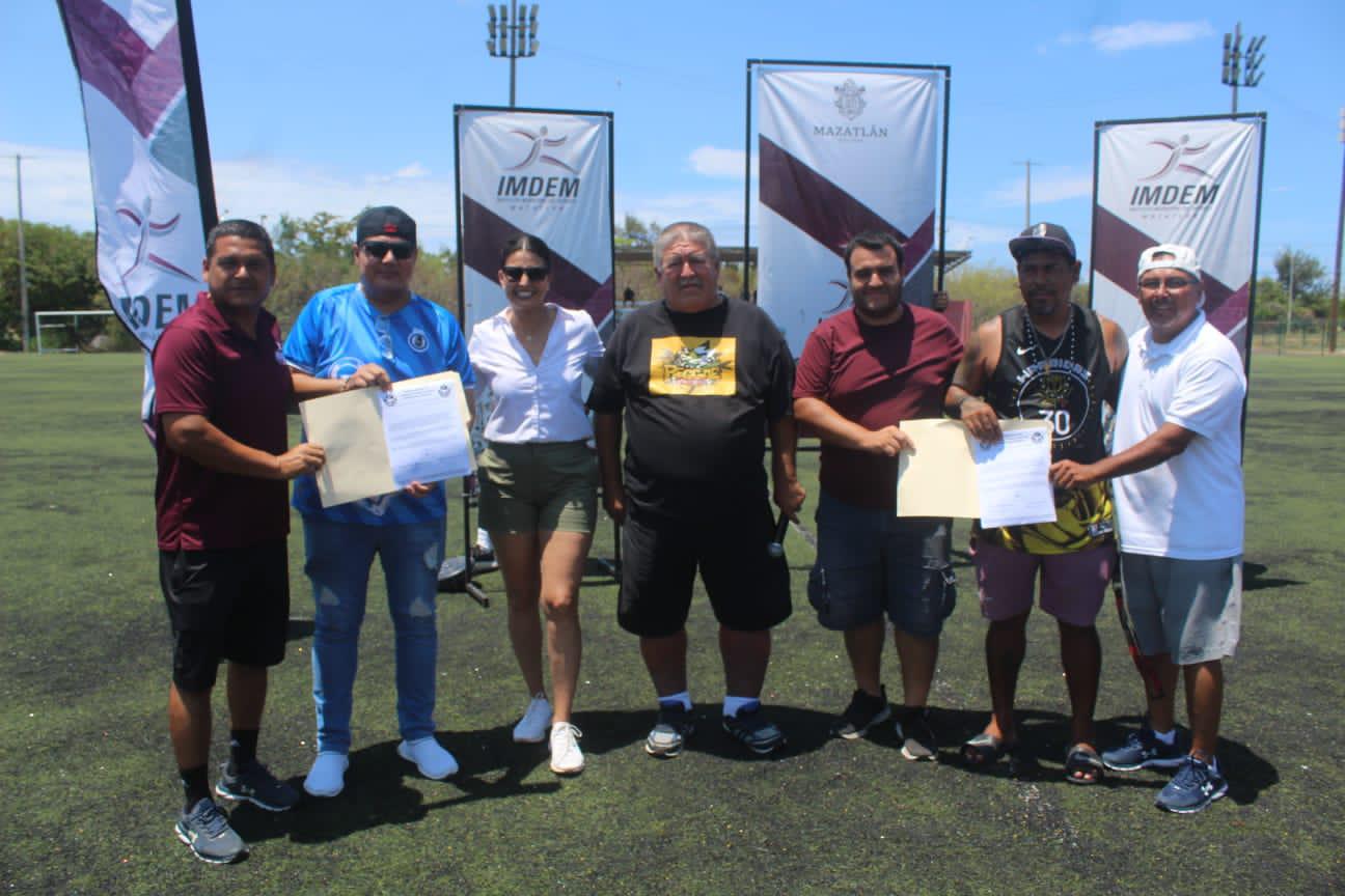 $!Se coronan Diablos Fierreros en la Tercera Fuerza