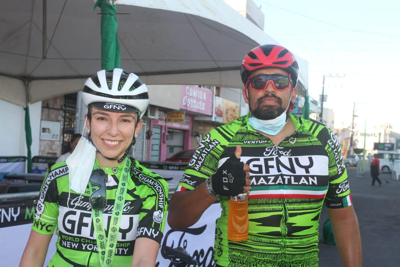 $!Geovanna Álvarez y David Cerros, de Ciudad de México y Coahuila, respectivamente.