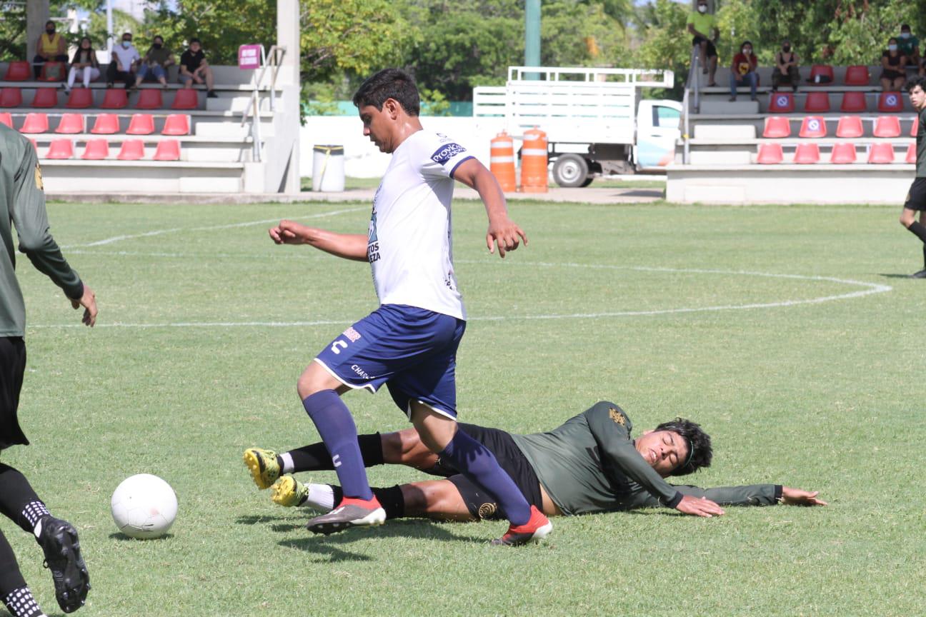 $!Centro de Formación FAR levanta el título de la Liga de Futbol Juvenil C