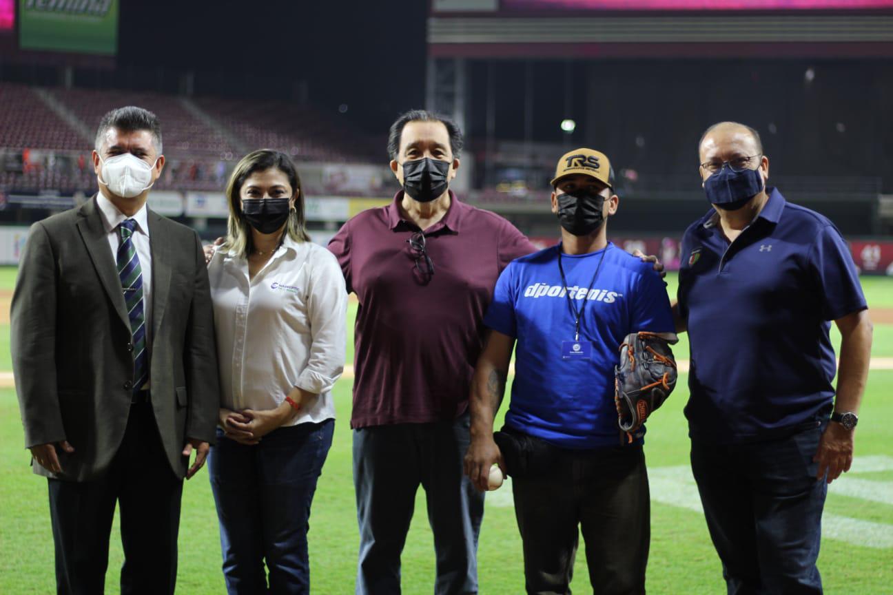 $!Suman esfuerzos las fundaciones dportenis y Markoptic para otorgar prótesis de piernas y brazos