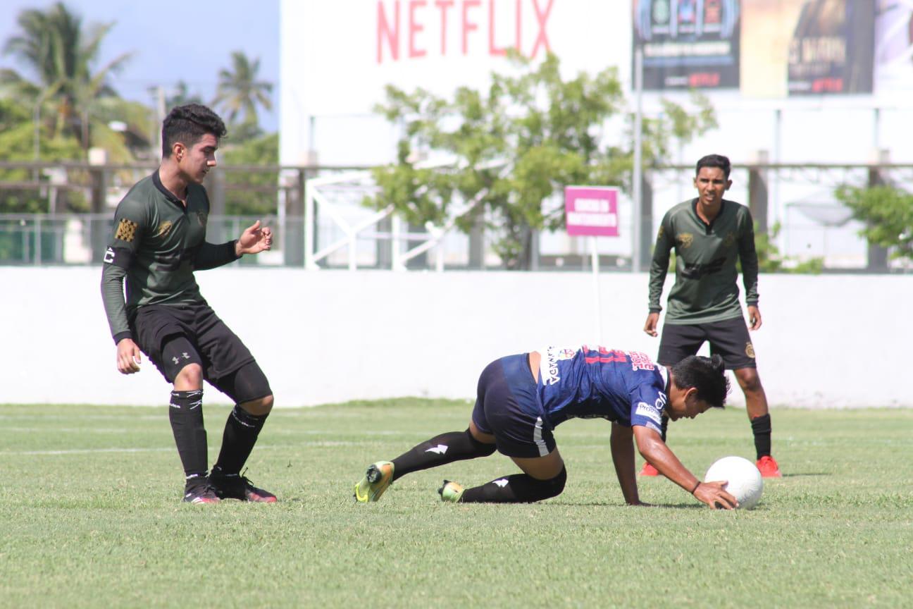 $!Centro de Formación FAR levanta el título de la Liga de Futbol Juvenil C