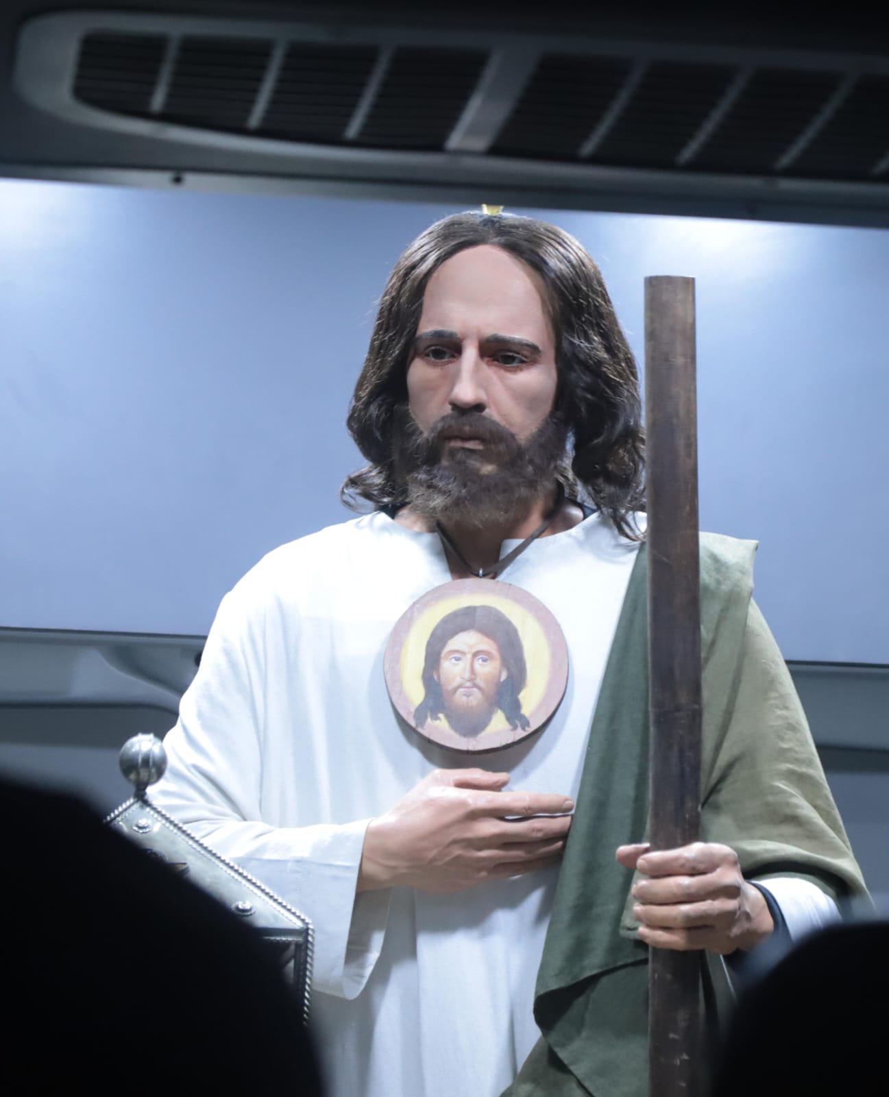 $!Demuestran fieles su devoción a las Reliquias de San Judas Tadeo; estarán este martes en Sábalo Country, en Mazatlán