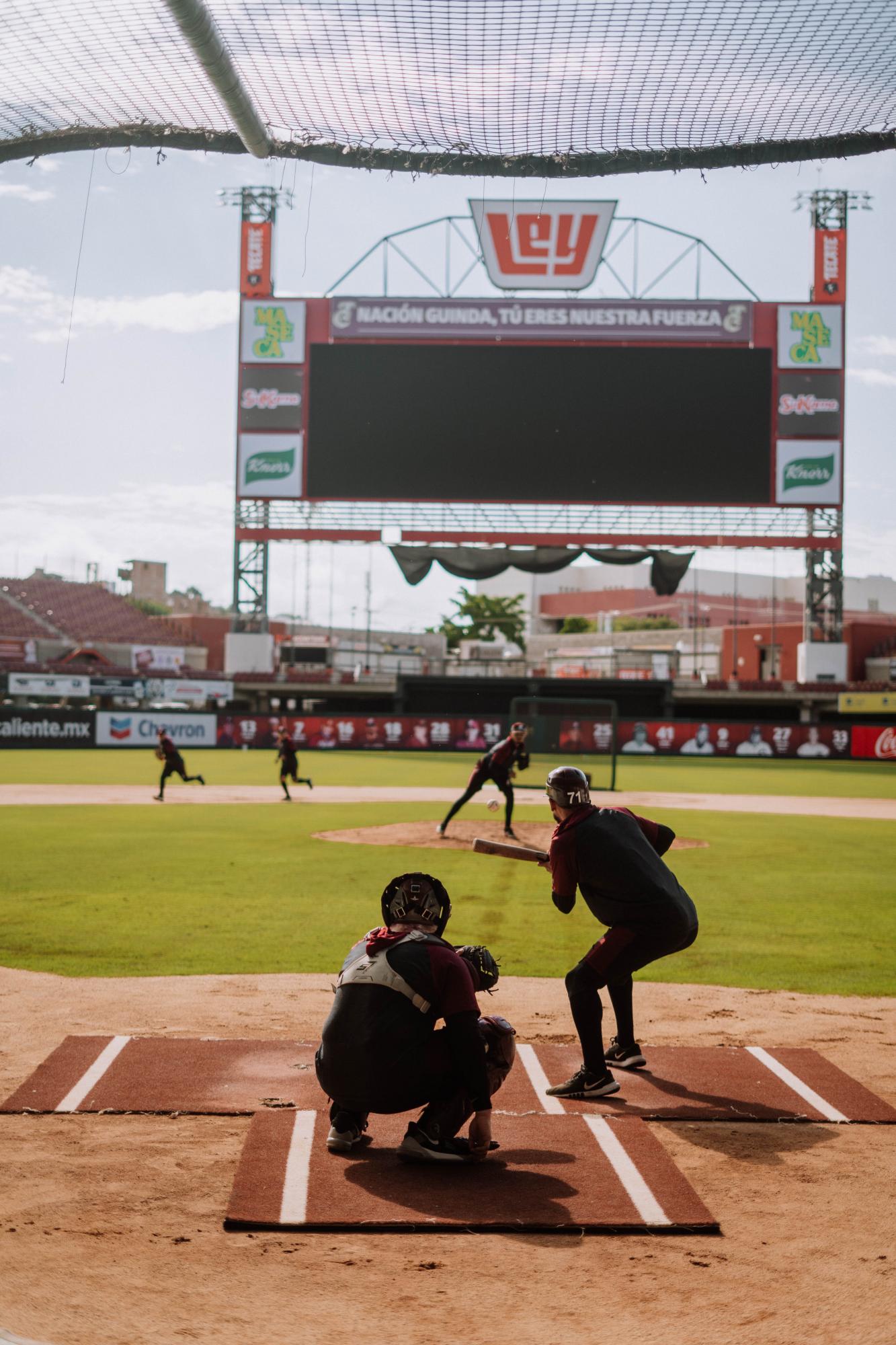 $!¡‘Gringolichi’ ya está en Culiacán! Derrick Loop se une al campamento de Tomateros
