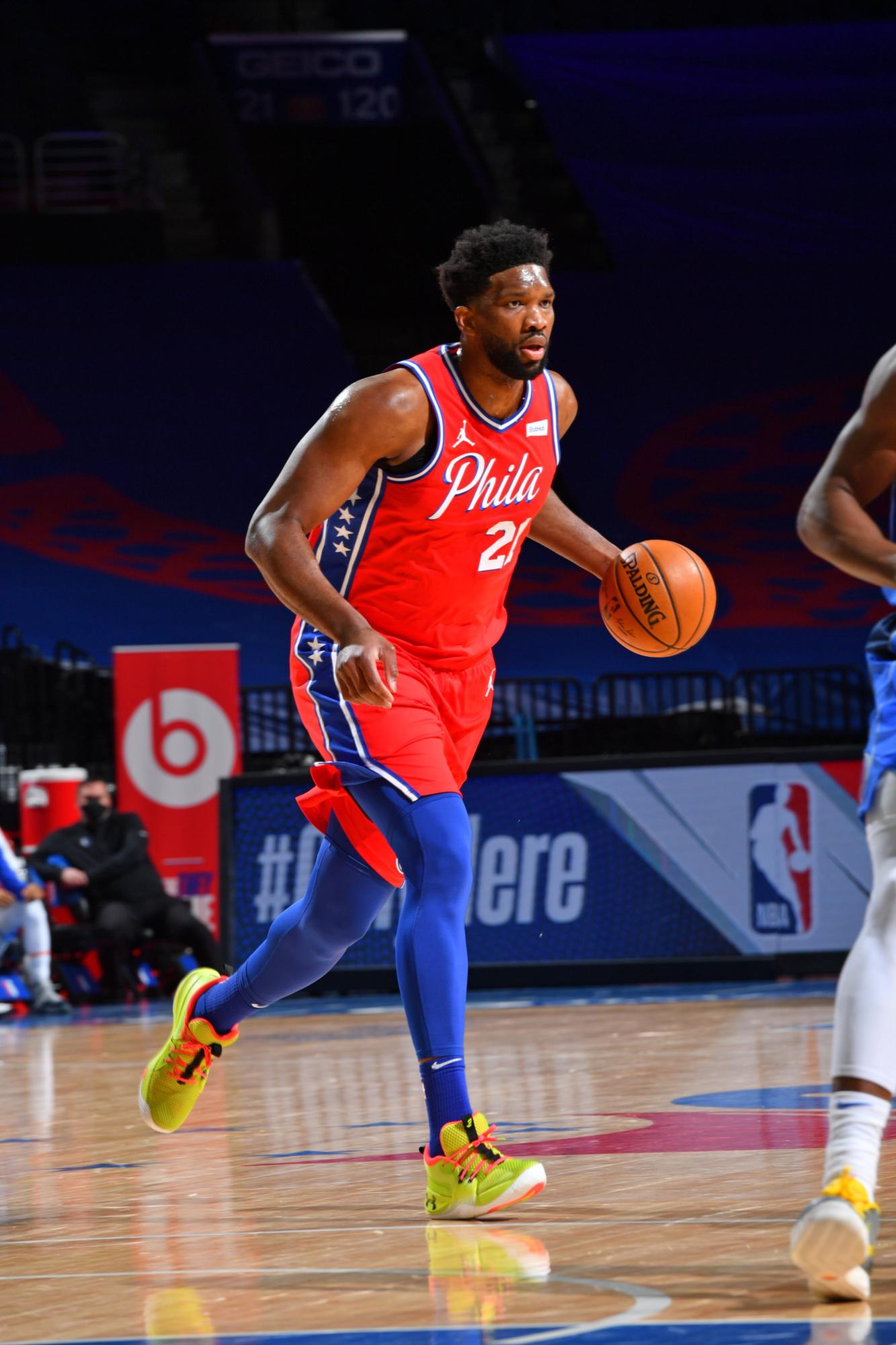 $!Philadelphia 76ers puso un show defensivo sobre Luka Doncic y sus Dallas Mavericks