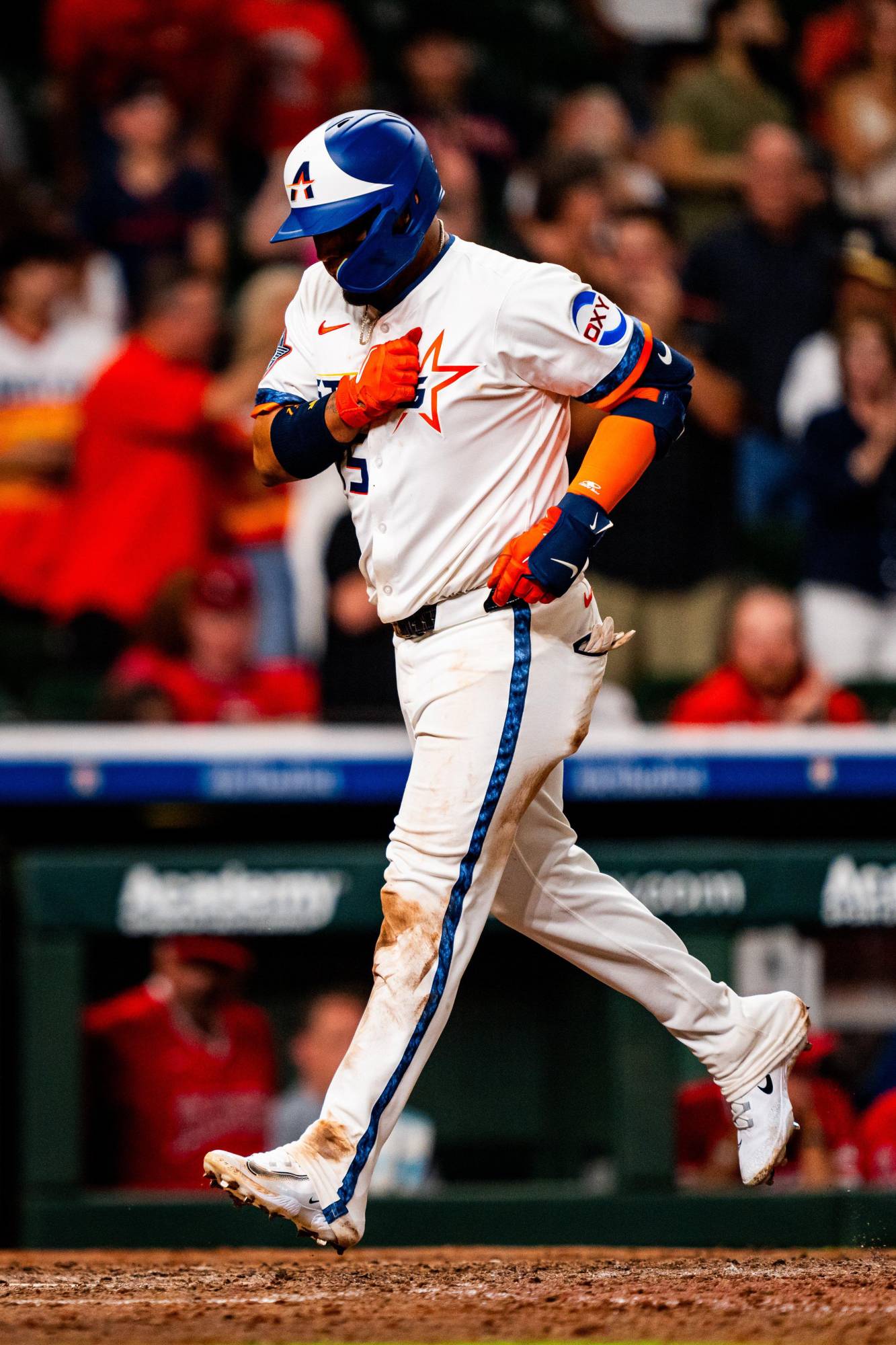 $!Isaac Paredes conecta su primer jonrón con Astros