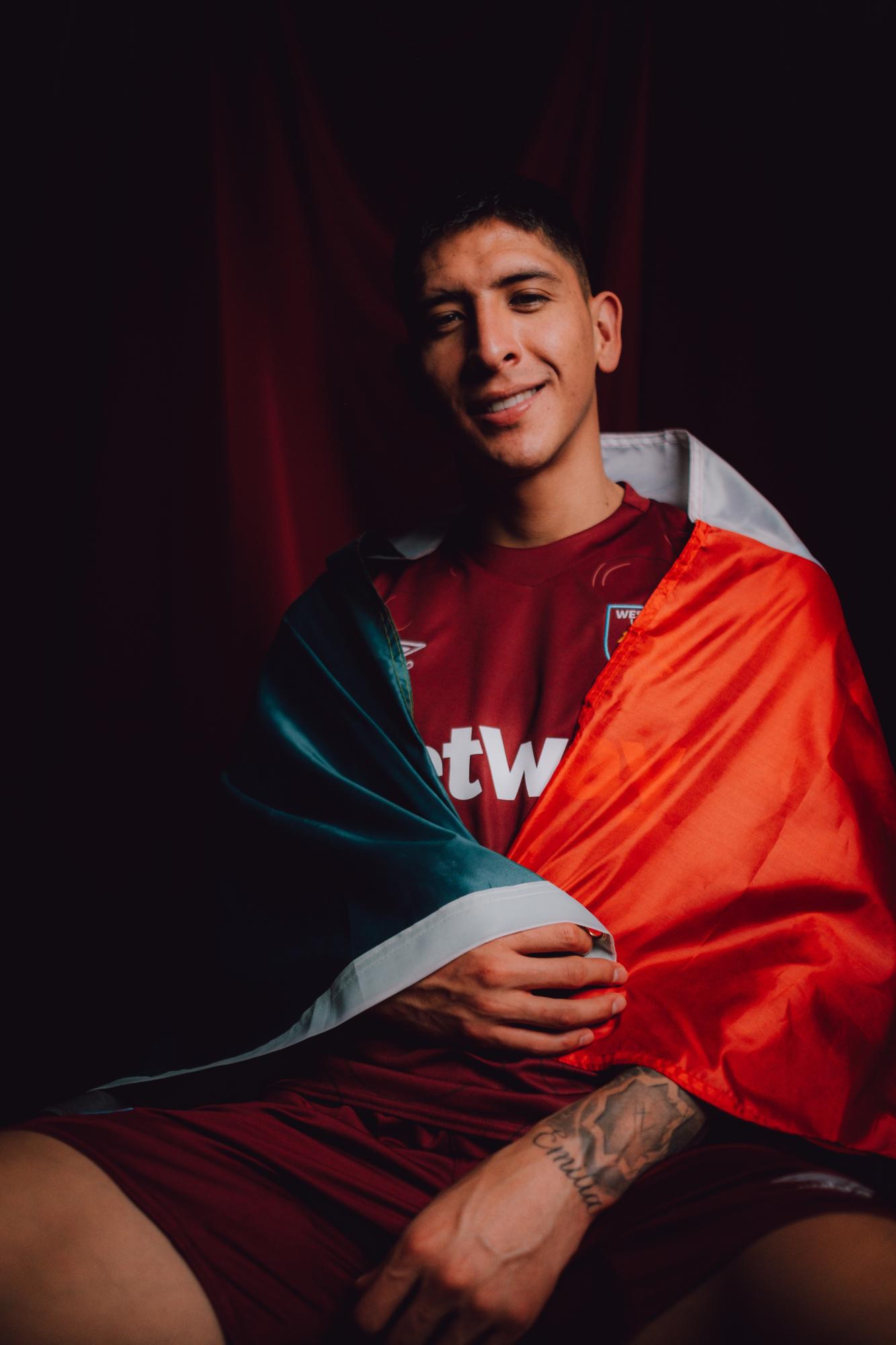 $!Edson Álvarez es oficialmente jugador del West Ham