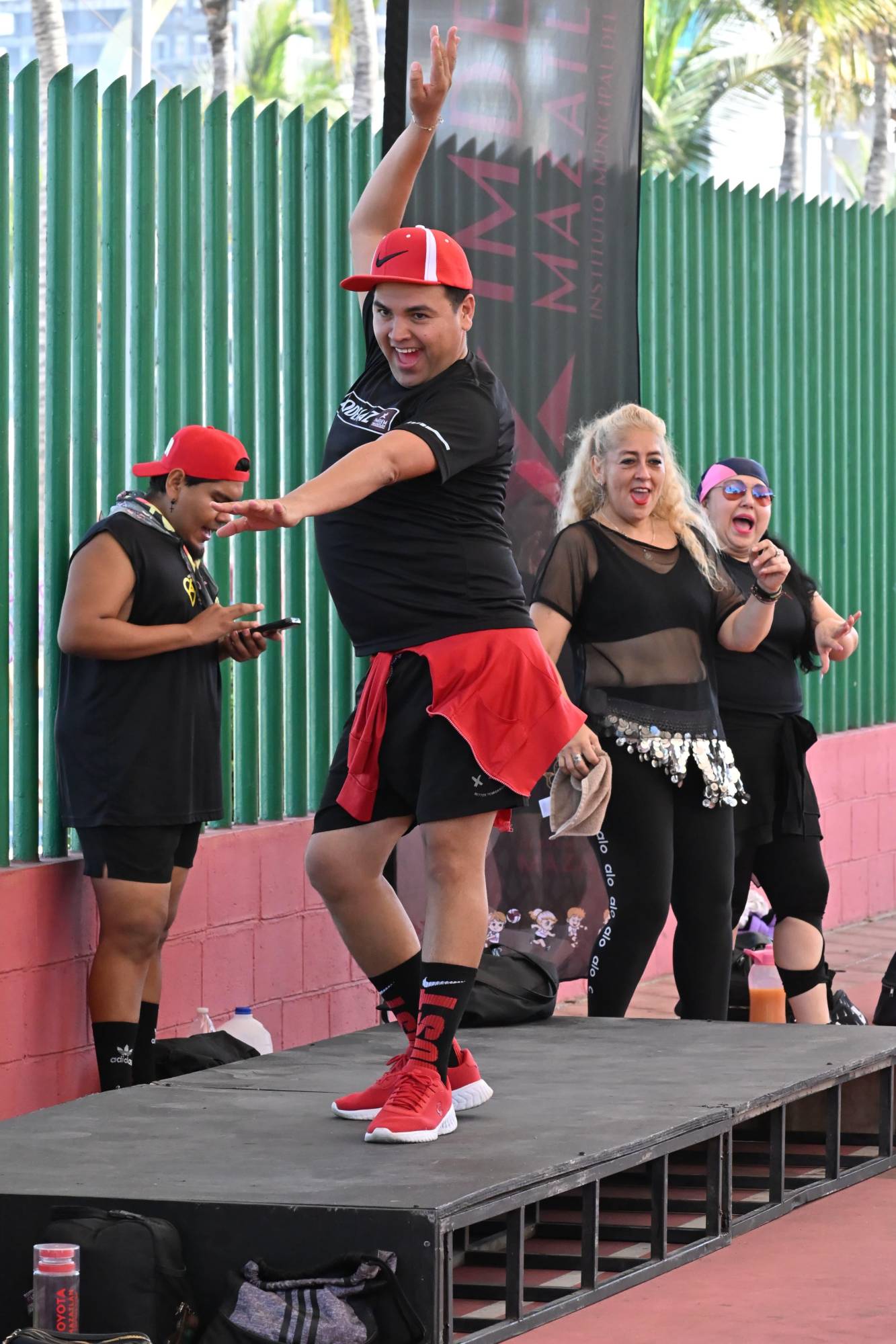 $!Imdem celebra su 11° aniversario con una vibrante Máster Class de danza fitness