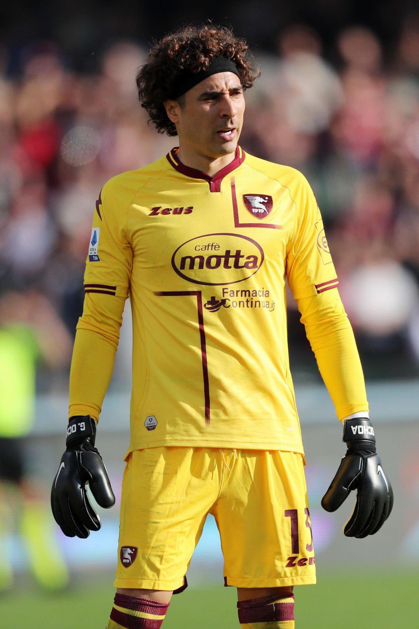 $!Memo Ochoa se quedará en el Salernitana