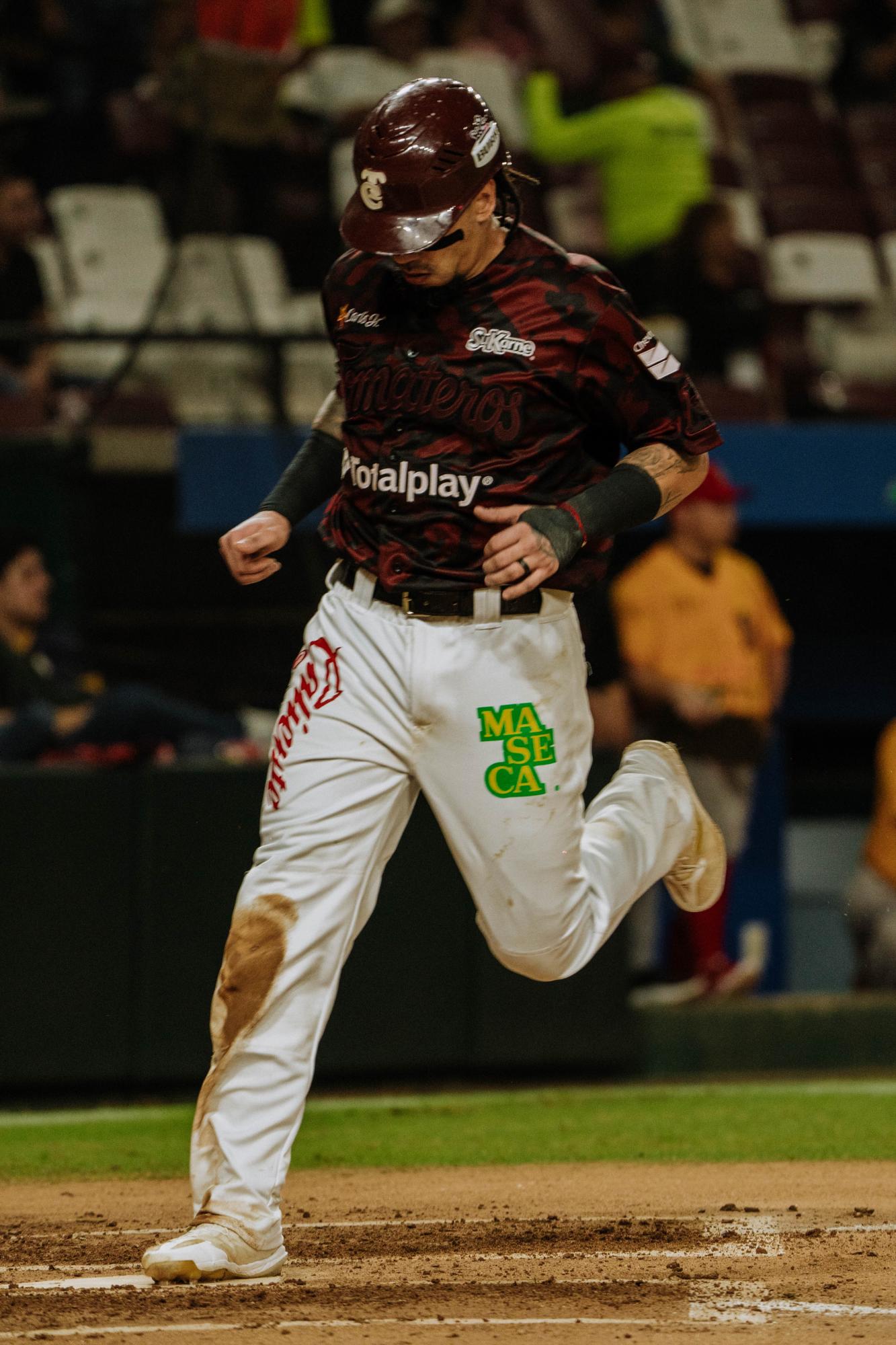$!Tomateros rescata el juego del orgullo ante Mayos