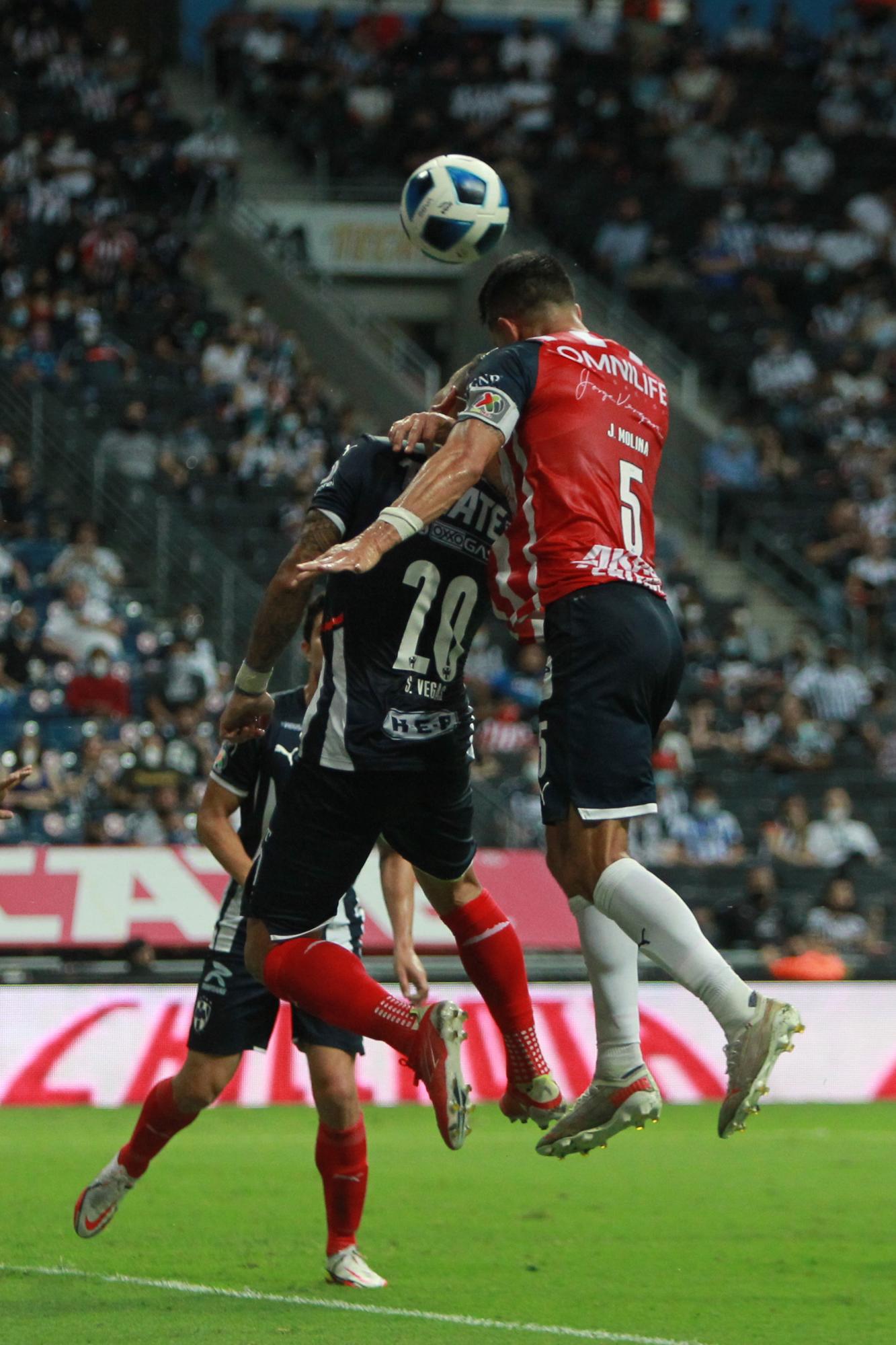 $!Chivas saca el empate sin goles ante Rayados de Monterrey