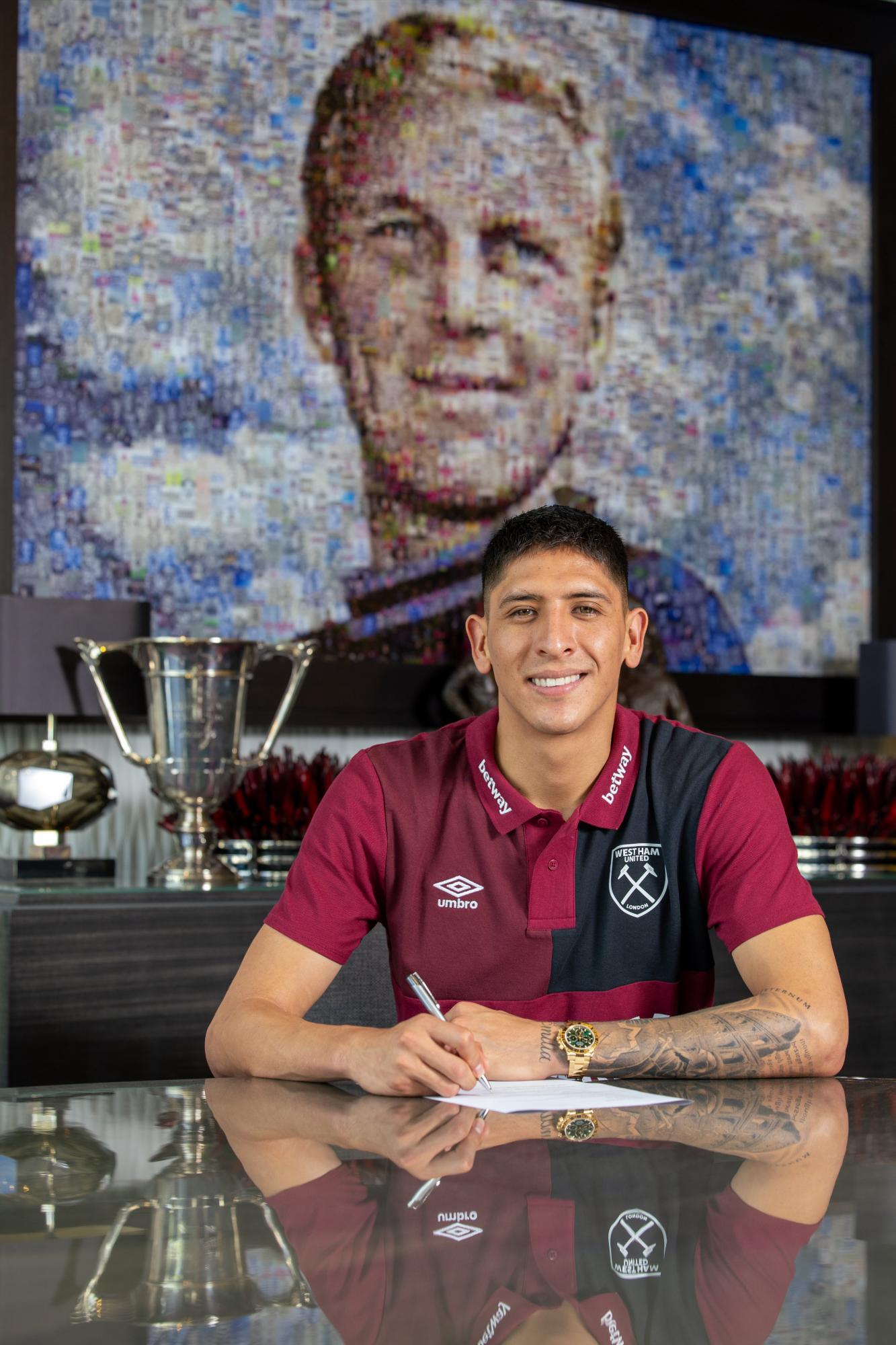 $!Edson Álvarez es oficialmente jugador del West Ham
