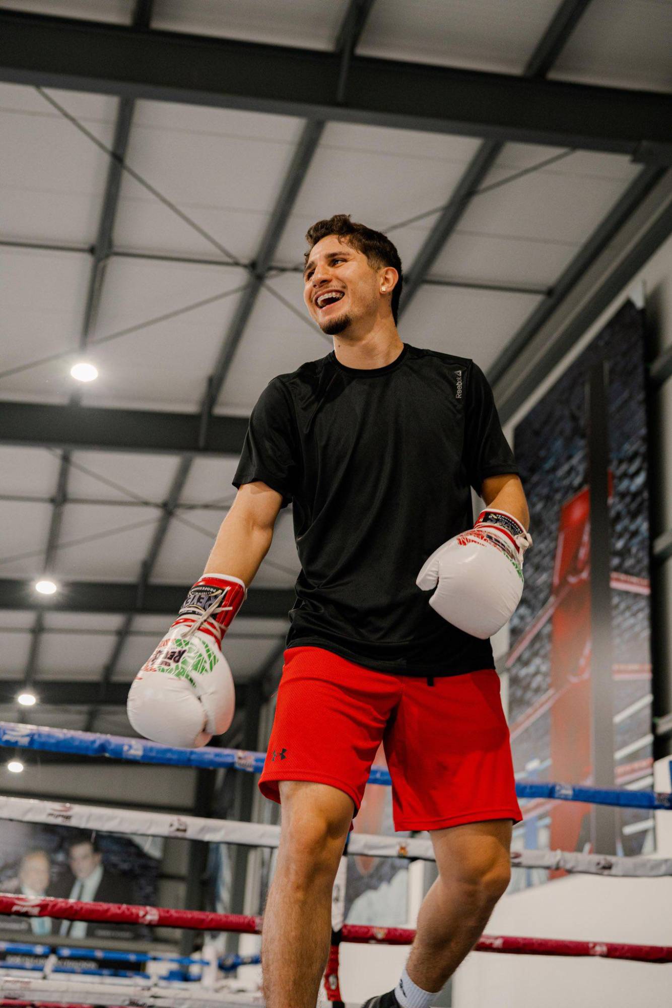 $!Marco Verde cierra preparación para su debut en México