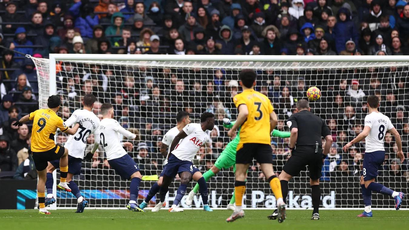 $!Raúl Jiménez ya es el máximo goleador de los Wolves en la temporada tras anotarle al Tottenham