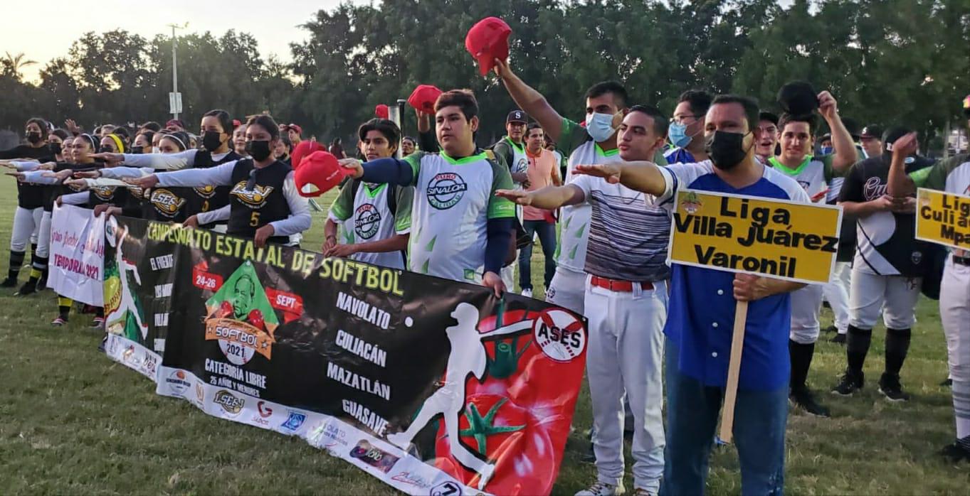 $!Ponen en marcha el Estatal de Softbol libre 25 y menores, en Villa Juárez