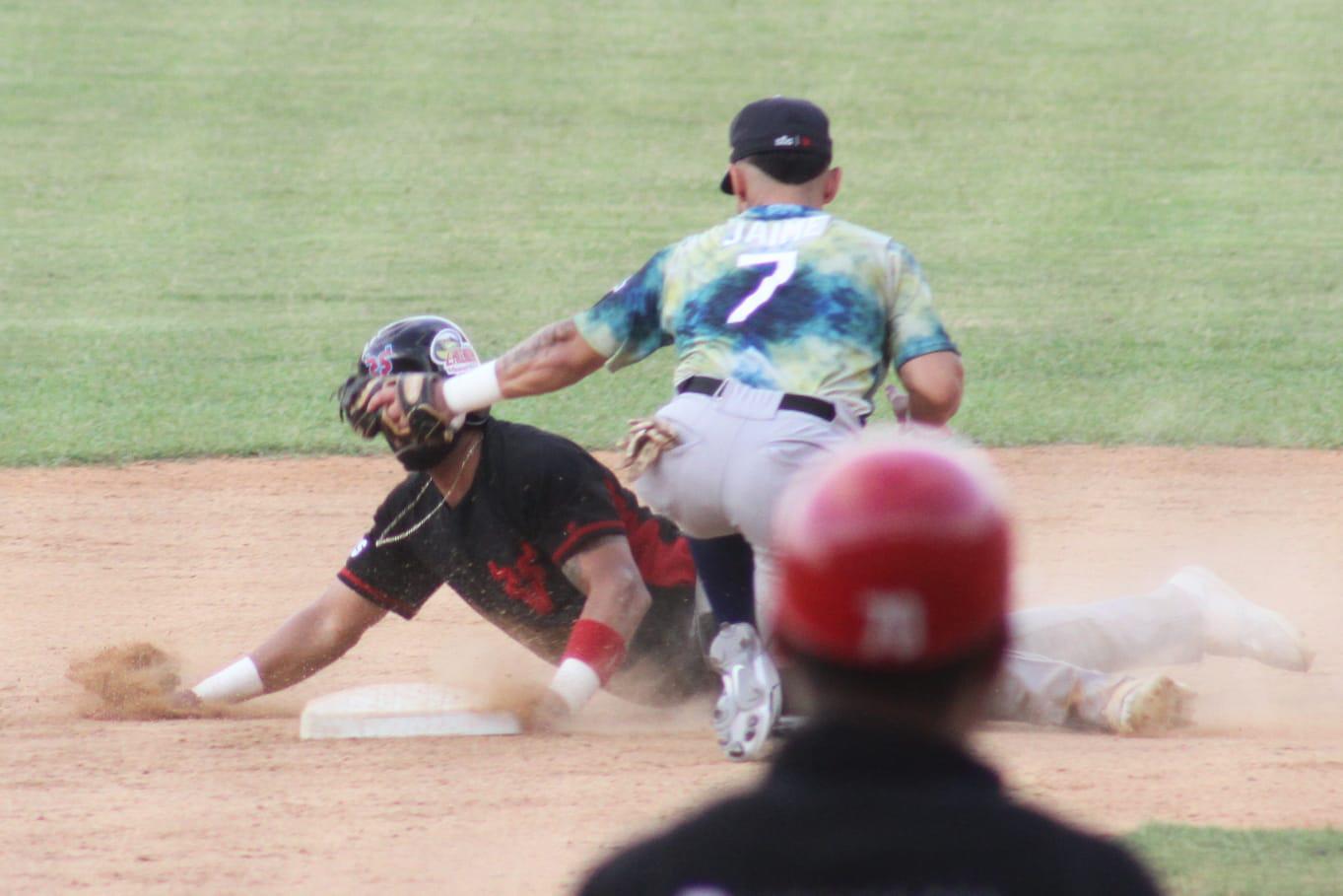 $!Venados de Mazatlán cierra juegos de preparación ante Algodoneros de Guasave con victoria