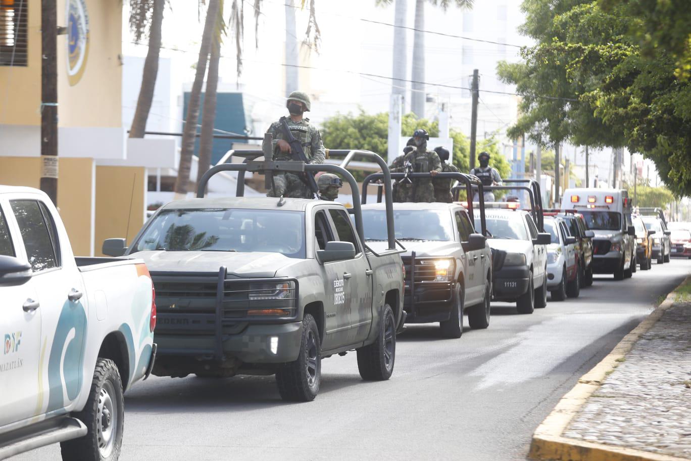 $!Autoridades supervisan estado de posibles albergues en Mazatlán por lluvias