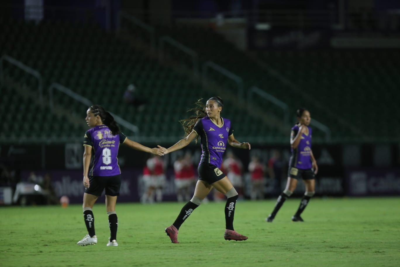 $!Mazatlán FC Femenil estrena director técnico y vence al Toluca en casa