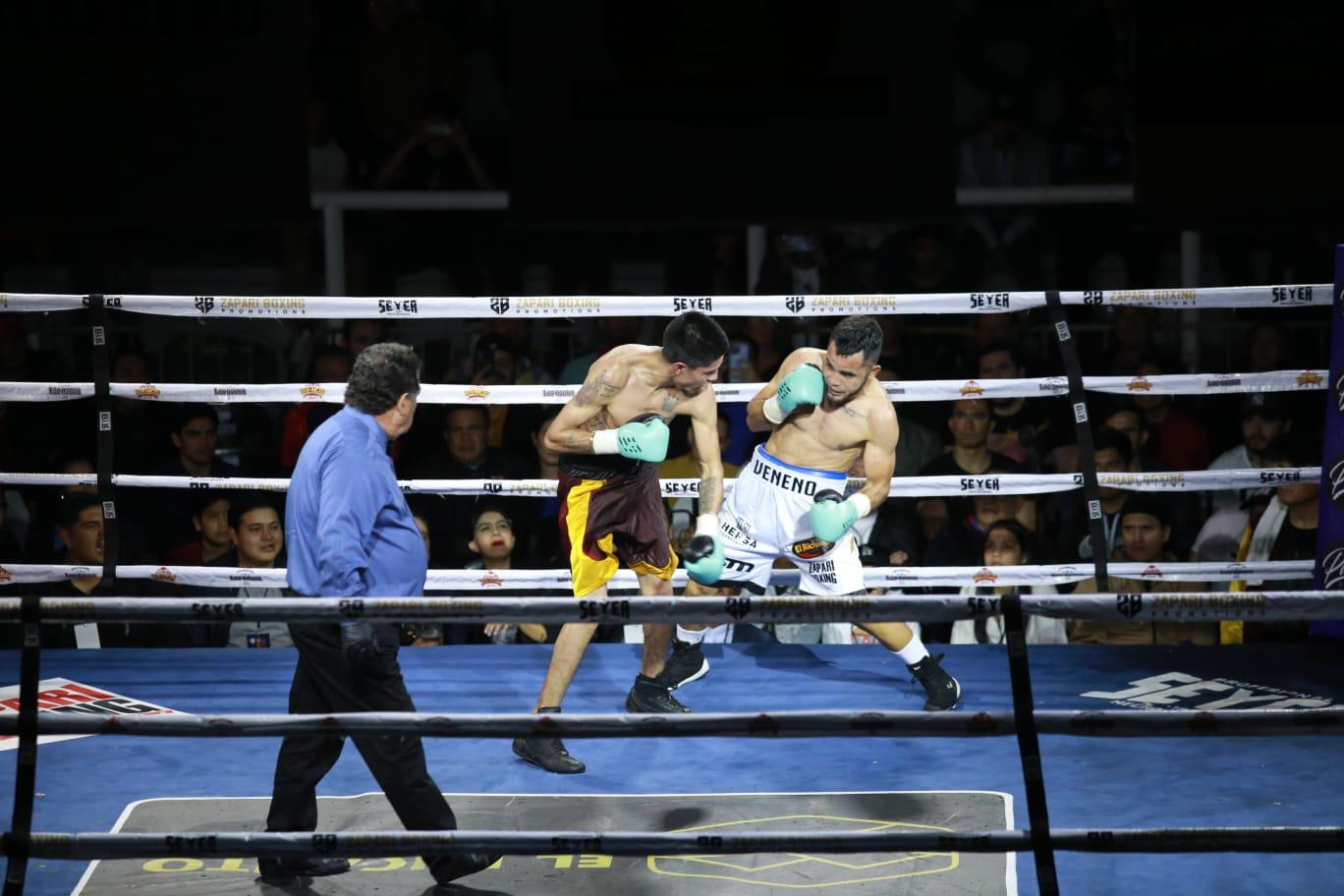 $!‘Veneno’ alarga su invicto en función Combate en el Pacífico