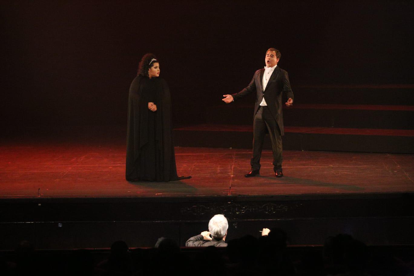 $!‘Tosca’, una mujer empoderada en el Teatro Ángela Peralta de Mazatlán
