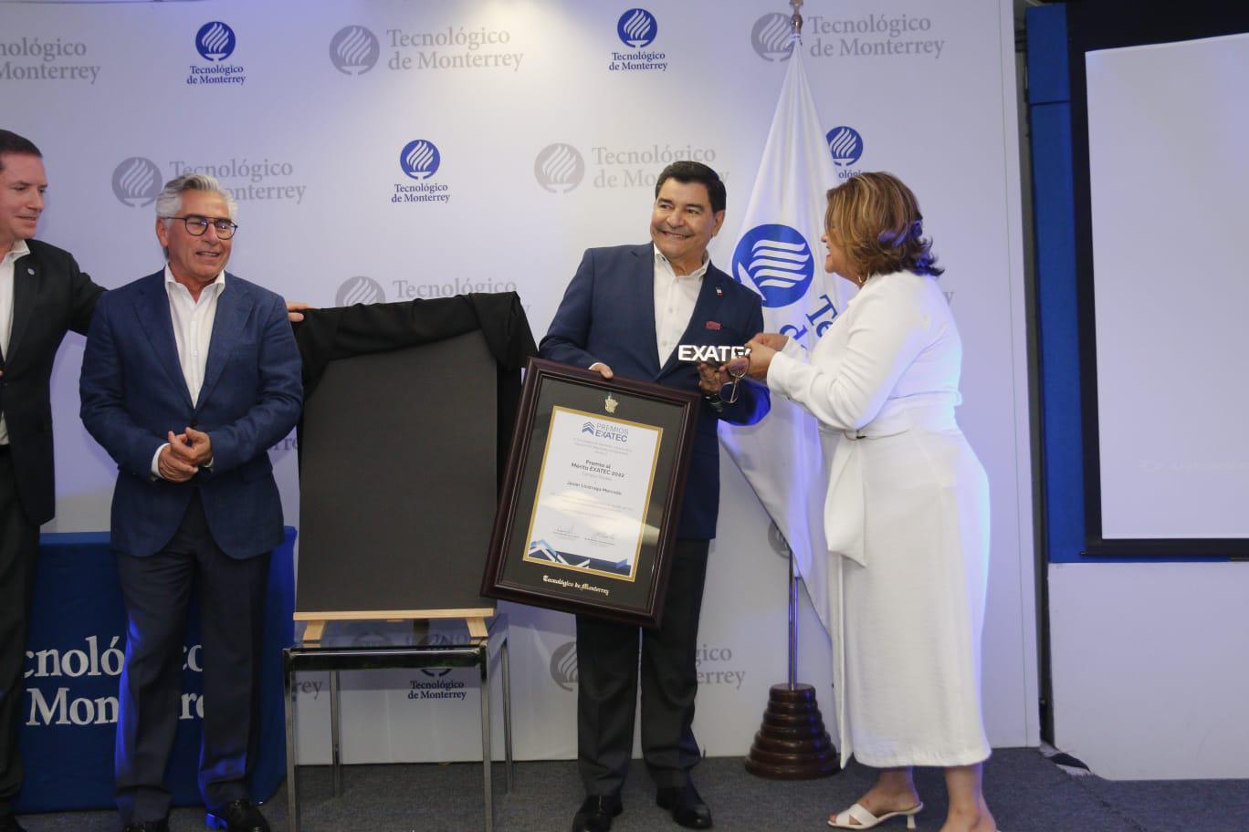 $!Son Javier Lizárraga y Rubén Eugenio Coppel, un ejemplo para generaciones presentes y futuras