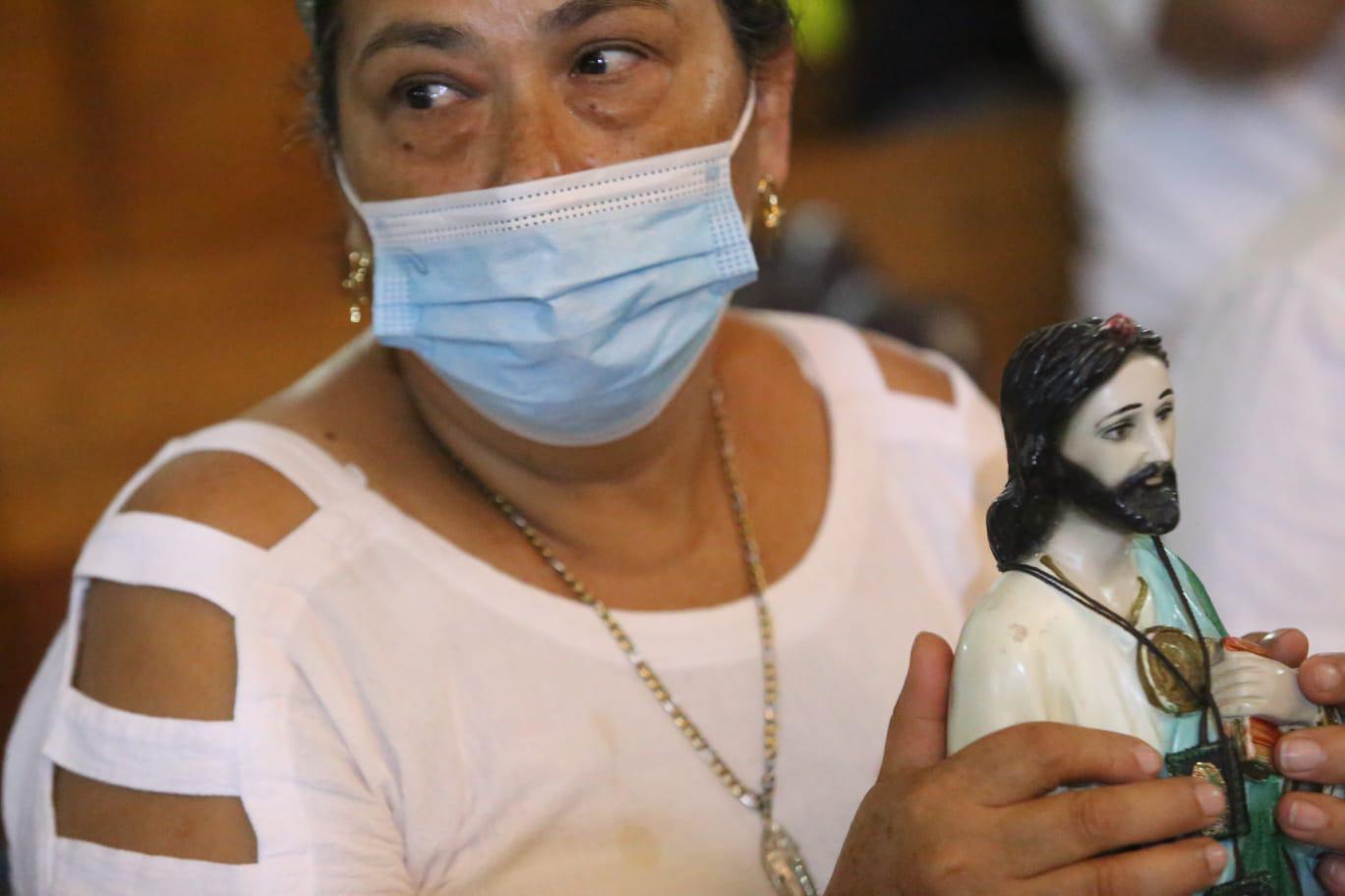 $!Cantan ‘Las mañanitas’ a San Judas Tadeo, en Mazatlán