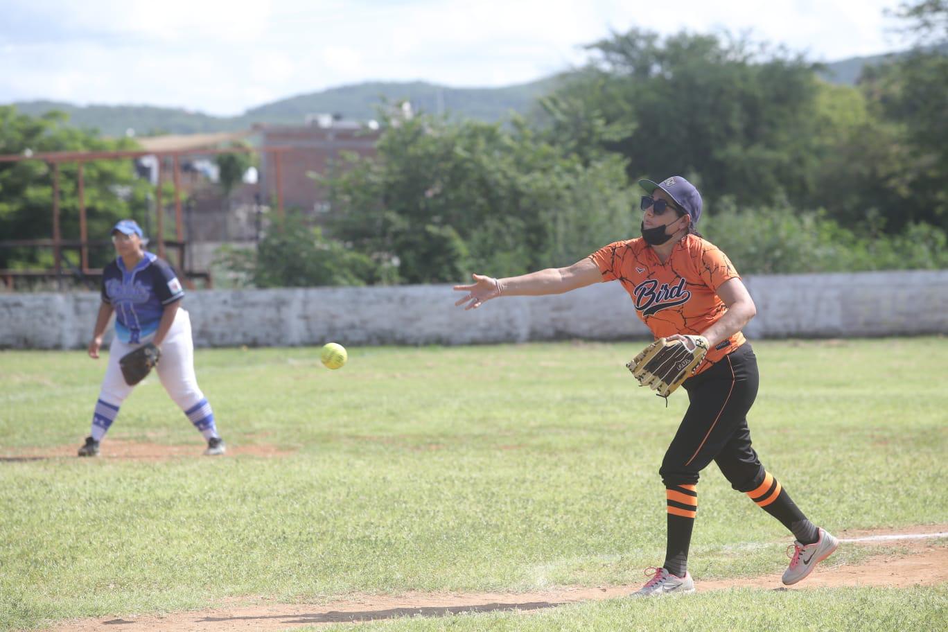 $!Durango conquista el campeonato de Softbol ‘Amigos del Chololos’